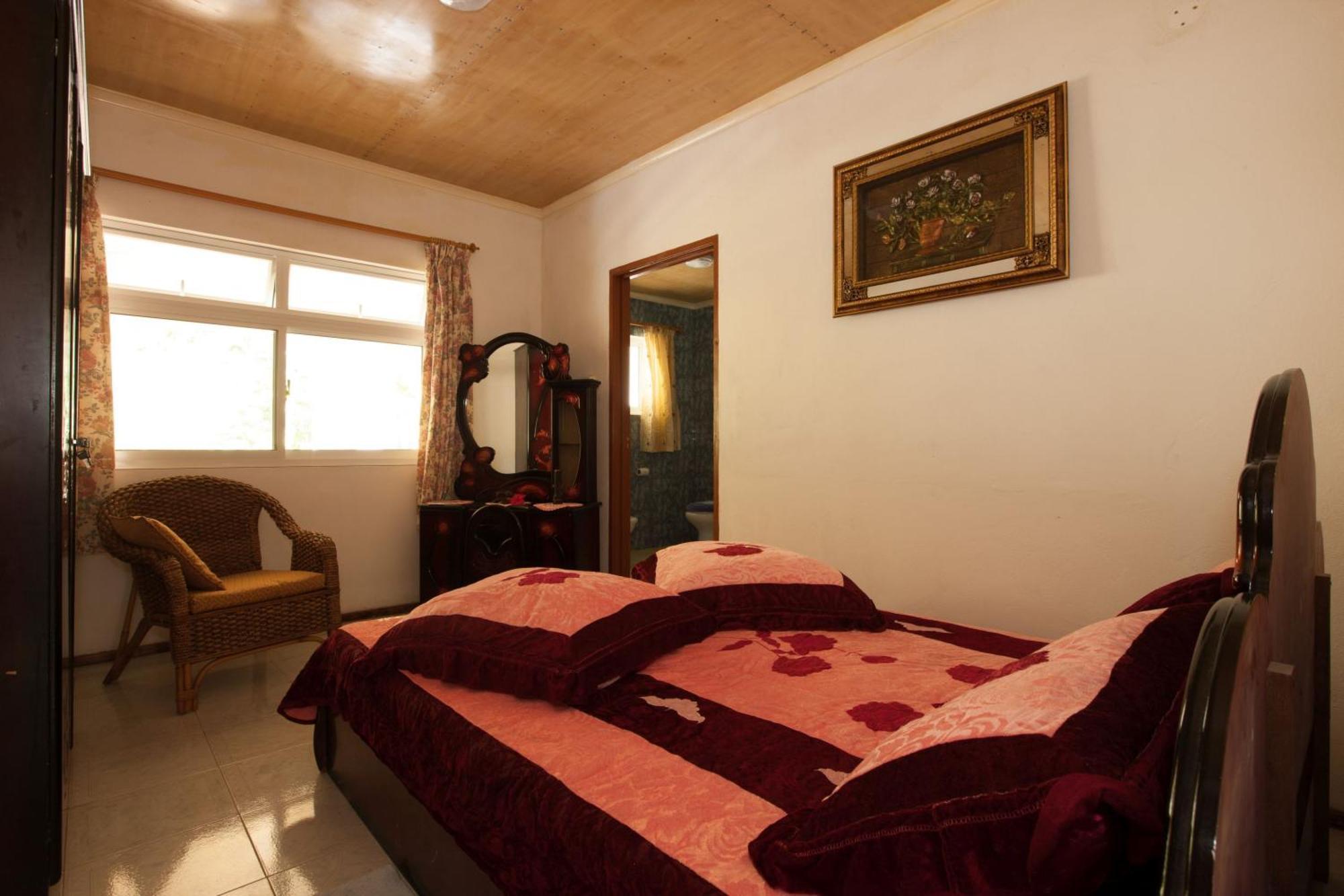 Jeanny's Apartment Grand Anse  Bagian luar foto